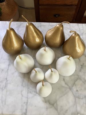 Set of Pears--$8