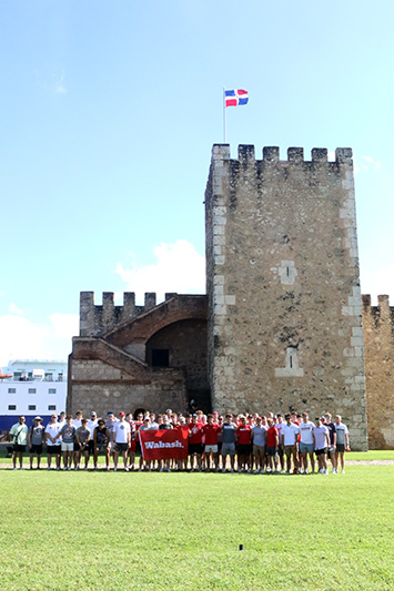 Team photo at the at the Fortaleza Ozama.